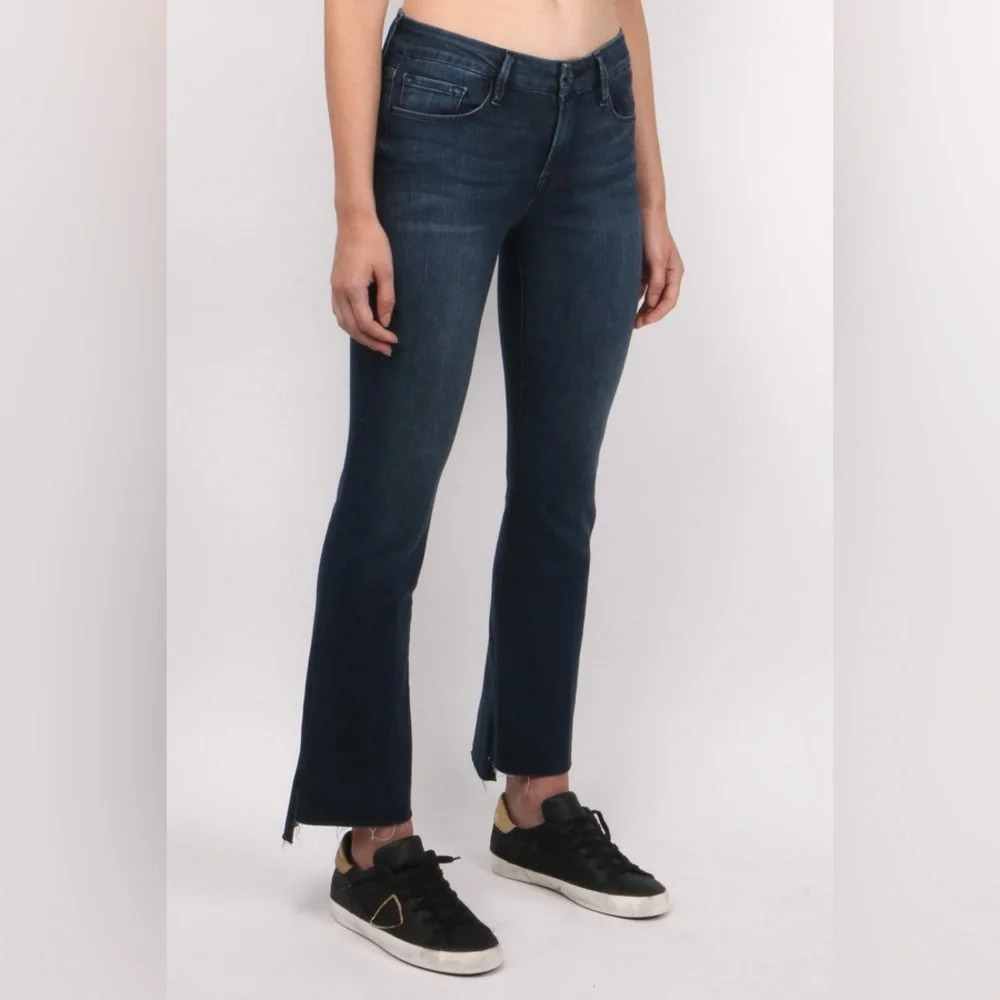 Frame Denim Le Crop Mini Boot Jeans in Topsail Wash Size 26